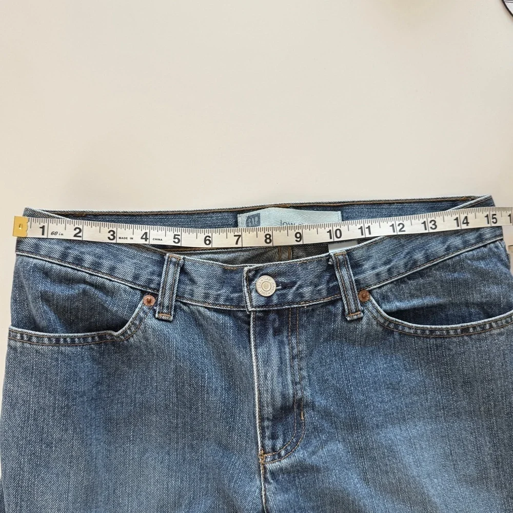 Y2K GAP low rise flare medium wash Rory Gilmore 2004